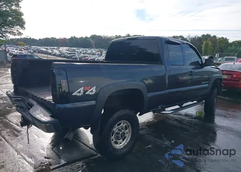 2004 GMC Sierra 2500Hd Work Truck z USA, uszkodzony, nr VIN 1GTHK29U34E263090